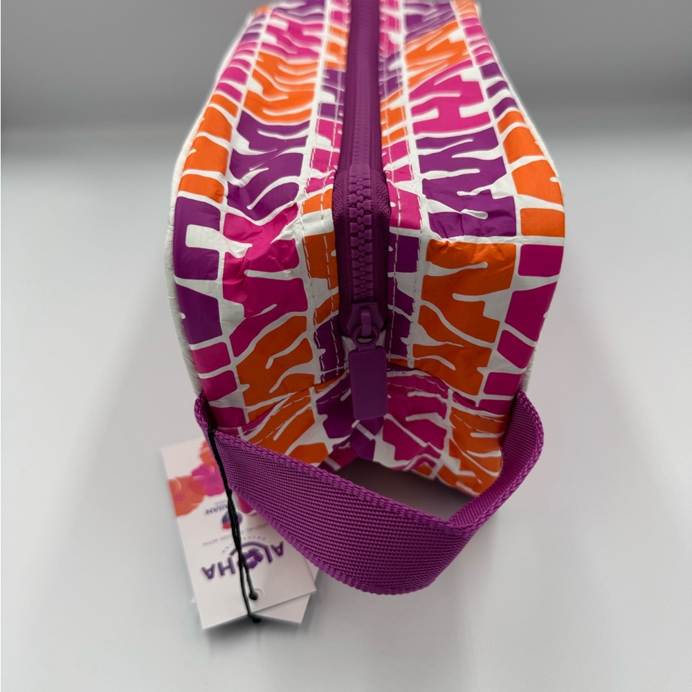 NWT Aloha Collection x Hawaiian Airlines Dopp kit & Cabin Crew - Picture 12 of 15